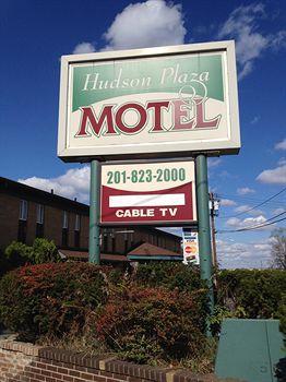 Hudson Plaza Motel Bayonne Джърси Сити Екстериор снимка