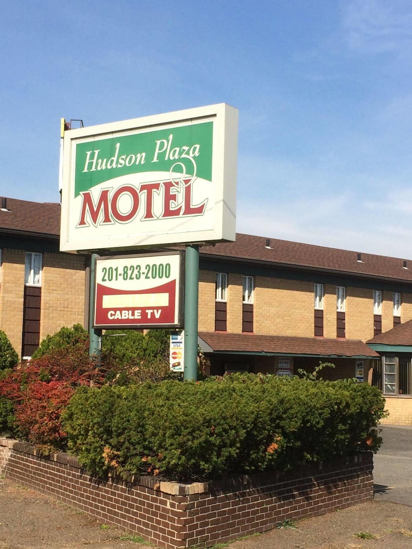 Hudson Plaza Motel Bayonne Джърси Сити Екстериор снимка