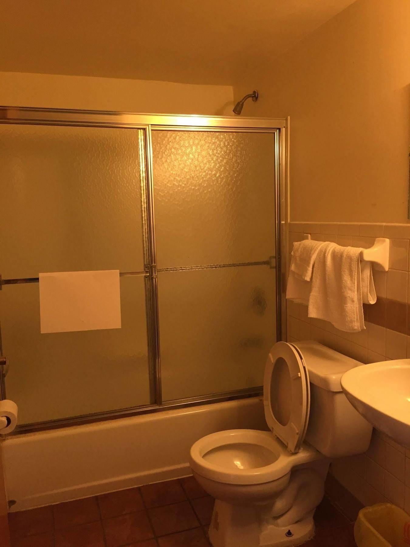 Hudson Plaza Motel Bayonne Джърси Сити Екстериор снимка